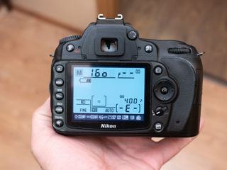 Nikon D90 Kit foto 2