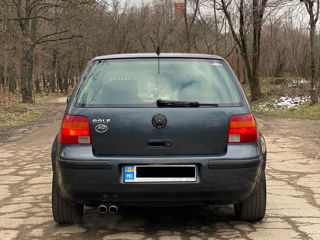 Volkswagen Golf foto 5