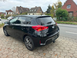 Toyota Auris foto 5