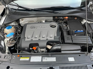 Volkswagen Passat foto 6