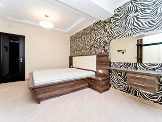 Apartament cu 2 camere, 84 m², Centru, Chișinău foto 9