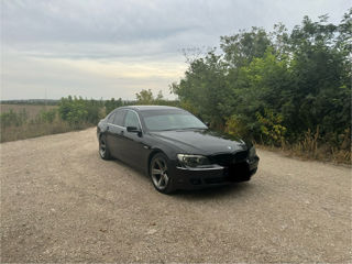 BMW 7 Series foto 3