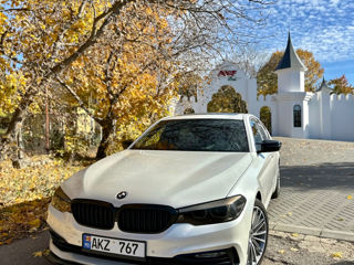 BMW 5 Series foto 10