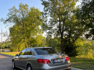 Mercedes E-Class foto 8