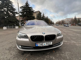 BMW 5 Series foto 8