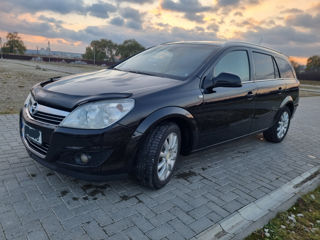 Opel Astra foto 2