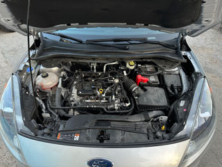 Ford Kuga foto 9