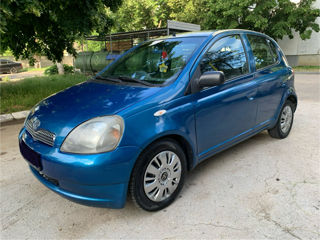 Toyota Yaris foto 10