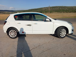 Opel Astra foto 5