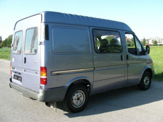 Ford Transit foto 1