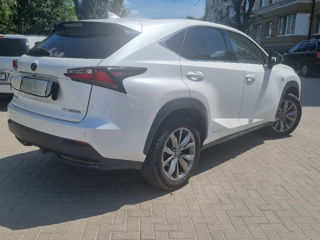 Lexus NX Series foto 3