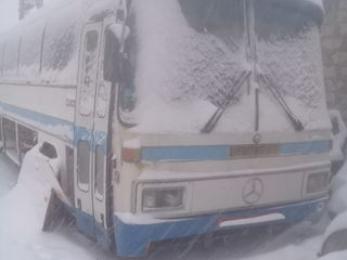 autobuz mercedes 0303 la dezmembrare.55 locuri