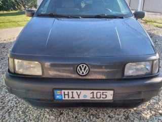 Volkswagen Passat foto 2