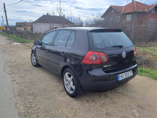 Volkswagen Golf foto 1