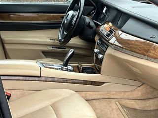 BMW 7 Series foto 9