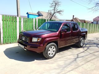 Honda Ridgeline foto 3