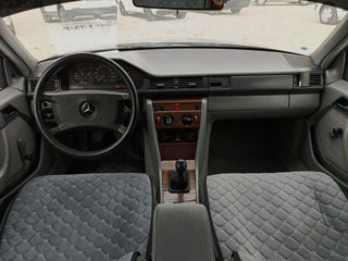 Mercedes E-Class foto 6