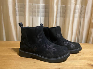 UGG originale din SUA