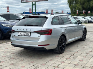 Skoda Superb foto 4