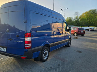 Mercedes Sprinter 319 foto 2