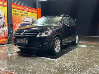 Volkswagen Tiguan foto 2