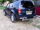 Nissan Pathfinder foto 10