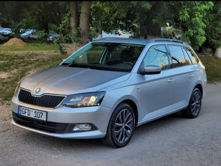 Skoda Fabia foto 2