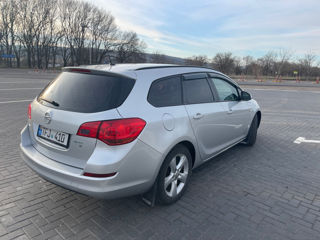 Opel Astra foto 4