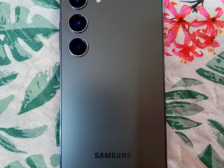 Samsung Galaxy S23 8/256Gb + Подарки