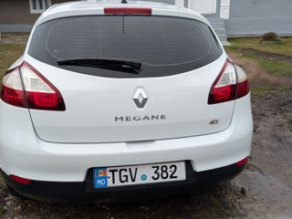 Renault Megane foto 2