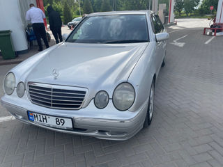 Mercedes E-Class