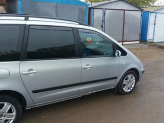 Volkswagen Sharan foto 4