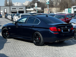BMW 5 Series foto 4