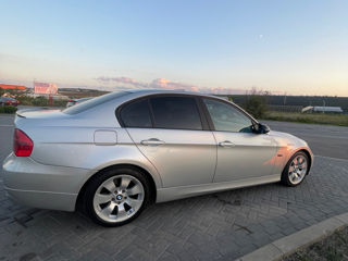 BMW 3 Series foto 7