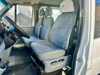 Ford Transit foto 8