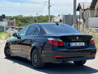 BMW 5 Series foto 5