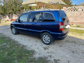 Opel Zafira foto 5