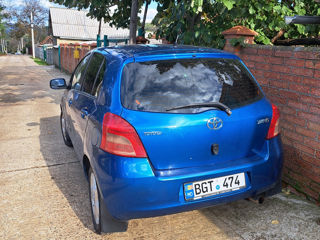 Toyota Yaris foto 5