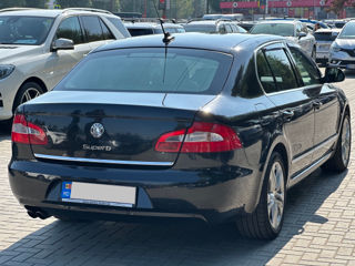 Skoda Superb foto 3