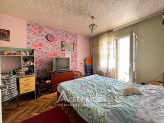 Apartament cu 3 camere, 70 m², Centru, Chișinău foto 4