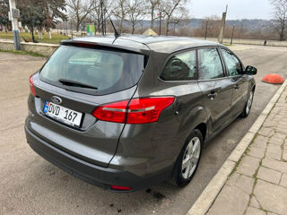 Ford Focus foto 8