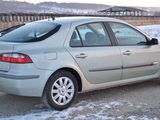 Renault Laguna foto 2