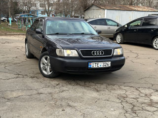 Audi A6 foto 2