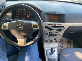 Opel Astra foto 6