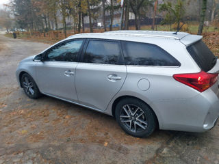 Toyota Auris foto 4