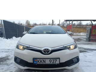 Toyota Auris foto 4