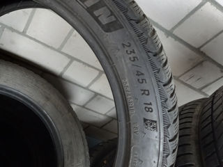 235/45 R18 foto 2