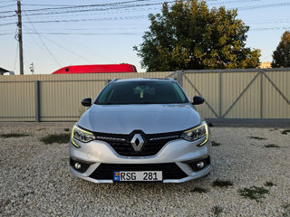 Renault Megane foto 2