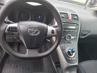 Toyota Auris foto 8