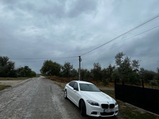 BMW 5 Series foto 6